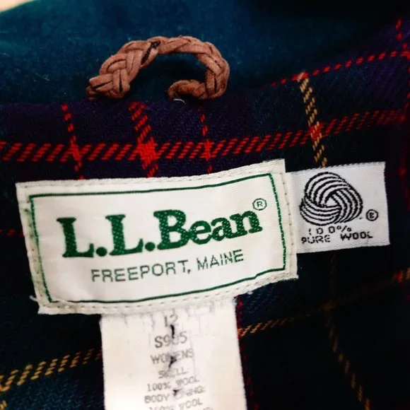 VINTAGE LL Bean Coat Women 12 Wool‎ Green Toggle Plaid Lining